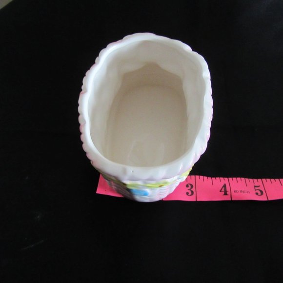 Vintage Baby Ceramic Ornament flower arrangement container - Picture 11 of 12